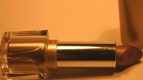 思顏化妝品與五金產(chǎn)品制造的視覺營銷策略